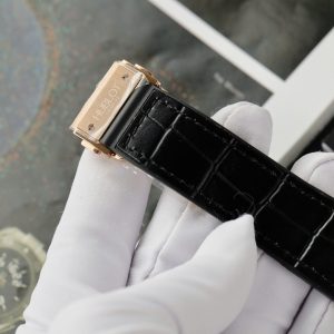 Hublot Classic Fussion King Gold Replica Cao Cấp Đính Full Kim Cương Moissanite 42mm (2)