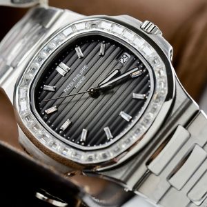 Patek Philippe Nautilus 5723 Mặt Xám Replica 11 Độ Kim Cương Moissanite Baguette 40mm (2)