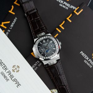 Patek Philippe Nautilus 5740 Chế Tác Mặt Xám Dây Da Máy Cơ Thụy Sỹ 40mm (1)
