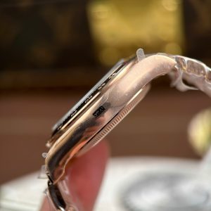 Rolex Cosmograph Daytona Le Mans 126525LN Replica 11 Trọng Lượng 173 Grams Nhà Máy QF 40mm (2)