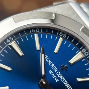 Vacheron Constantin Overseas Ultra-Thin 2000V Rep 11 Mặt Xanh Blue Dây Kim Loại Nhà Máy 8F 40mm (2)