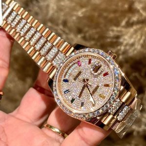 những mẫu đồng hồ cơ nam đẹp