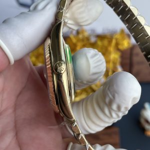 Rolex Day-Date Chế Tác Mặt MOP Nặng 210 Gram Dây Đeo President Nhà Máy RC 40mm (2)