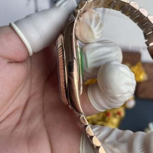 Rolex Day-Date Chế Tác Mặt Sundust Nặng 210 Gram Màu Vàng Hồng Nhà Máy RC 40mm (2)