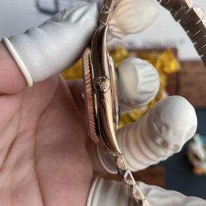 Rolex Day-Date Chế Tác Mặt Xanh Ô Liu Nặng 210 Gram Màu Vàng Hồng Nhà Máy RC 40mm (1)