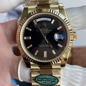Rolex Day-Date Fake Cao Cấp Mặt Đen Nặng 210 Gram Màu Vàng Vàng Nhà Máy RC 40mm (2)