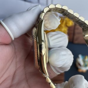 Rolex Day-Date Replica 11 Mặt Xanh Khói Nặng 210 Gram Dây Đeo President Nhà Máy RC 40mm (1)