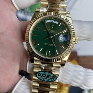 Rolex Day-Date Replica Cao Cấp Mặt Xanh Lá Cây Nặng 210 Gram Màu Vàng Vàng Nhà Máy RC 40mm (2)